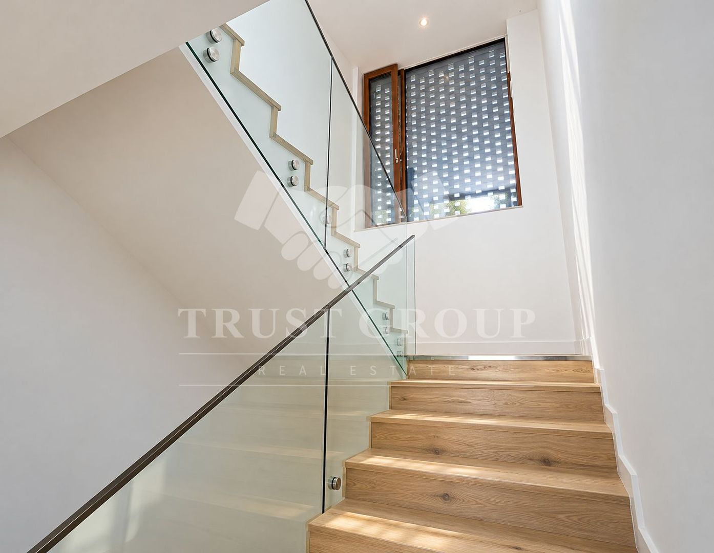 Vila Iancu Nicolae | Smart Home | 2026 | Curte libera 330mp - Poză 41