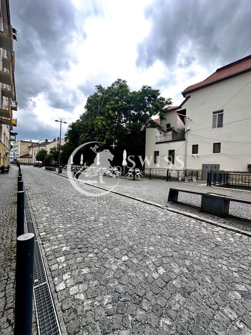 Spatiu comercial | Intrare din strada | Vitrina | Zona Centrala | 23mp - Poză 4