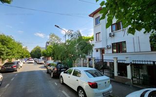 9 camere, vila tip duplex, cu garaj, pretabil office, Domenii Aviator Popisteanu - Poză 47