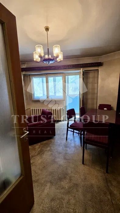 Apartament 2 camere Titulescu | Imobil 1979 - Poză 4