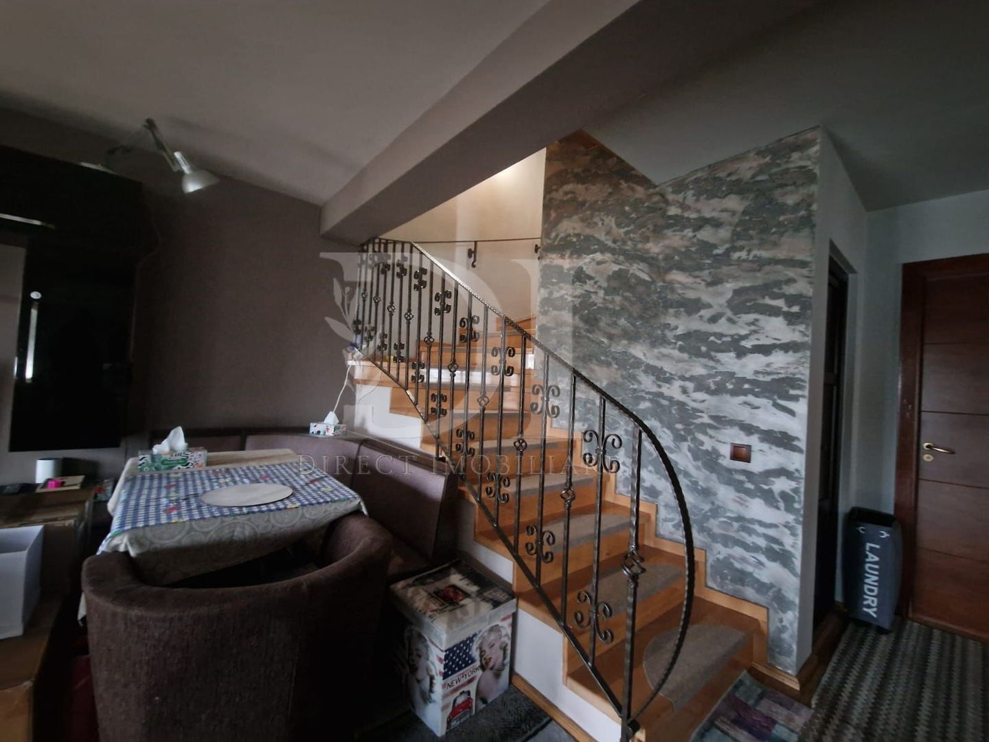 Casa la cheie / Zona Iazului, Floresti. - Poză 18