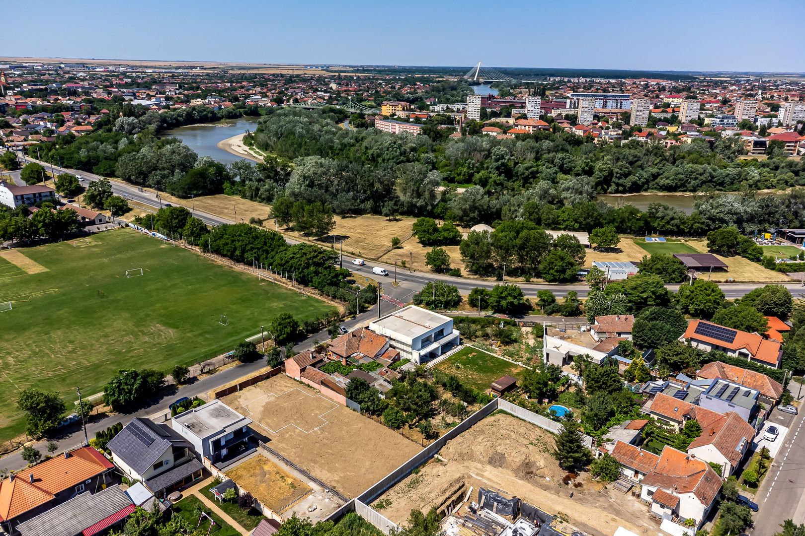 Vila spatioasa in subcetate, proprietate premium - Poză 9