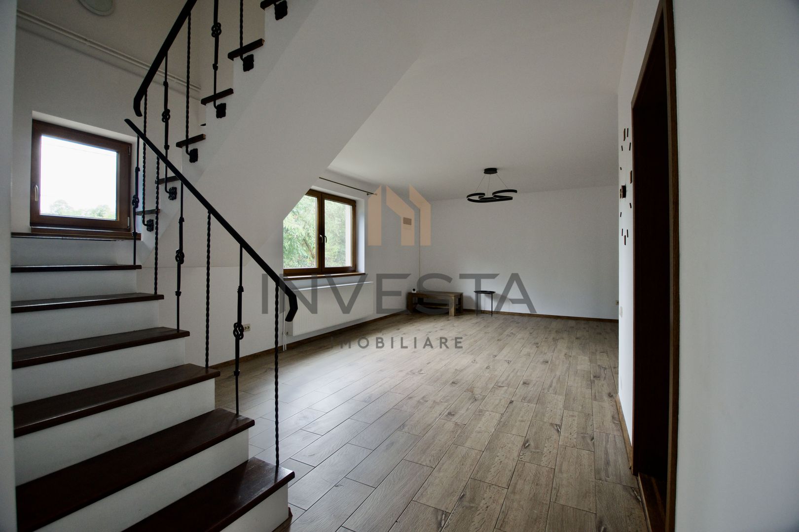 CASA DE INCHIRIAT BUNA ZIUA 280 MP UTILI | 600 MP CURTE - Poză 3