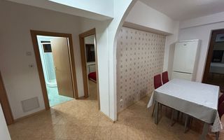 Apartament 2 camere, etaj 3 - zona Centru - Poză 10