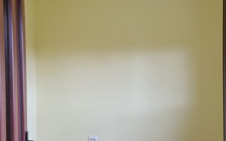 Casa de închiriat cu hală și curte generoasă – ideală pentru sediu fir - Poză 9