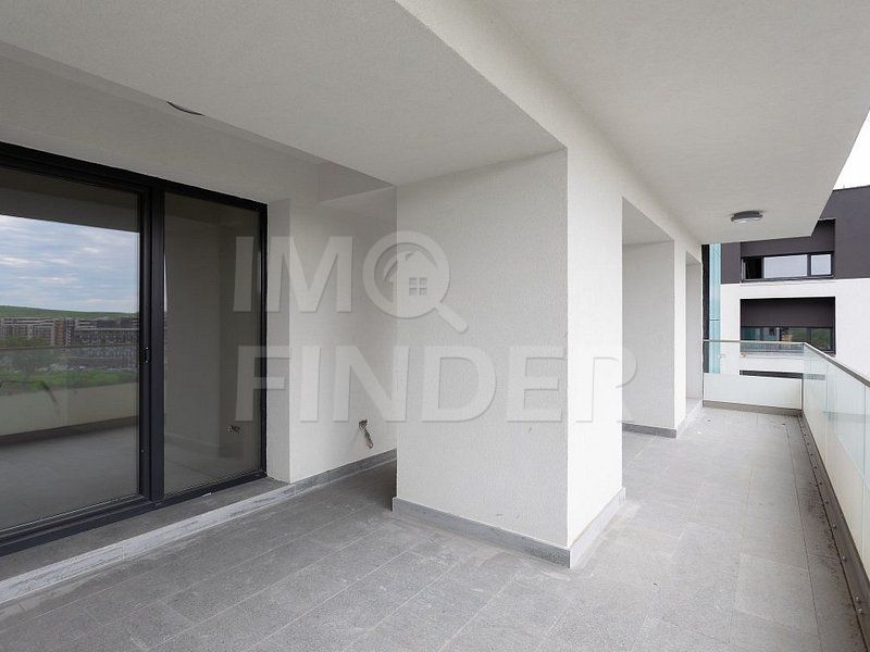 OCAZIE! Apartament tip Penthouse Bloc NOU zona IULIUS MALL - Poză 6
