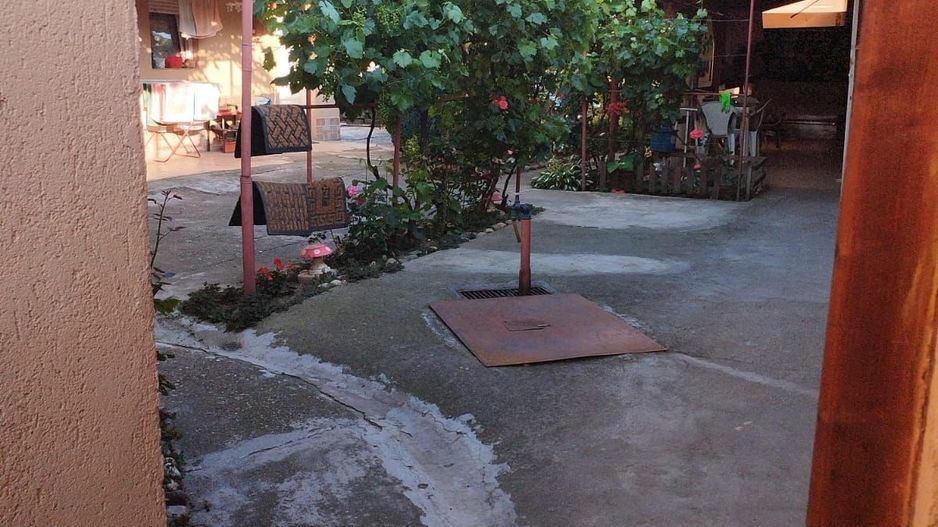 ageuropa.ro vinde casa in zona 14 Mai cu 3 cam. si teren aferent de 500mp. - Poză 10