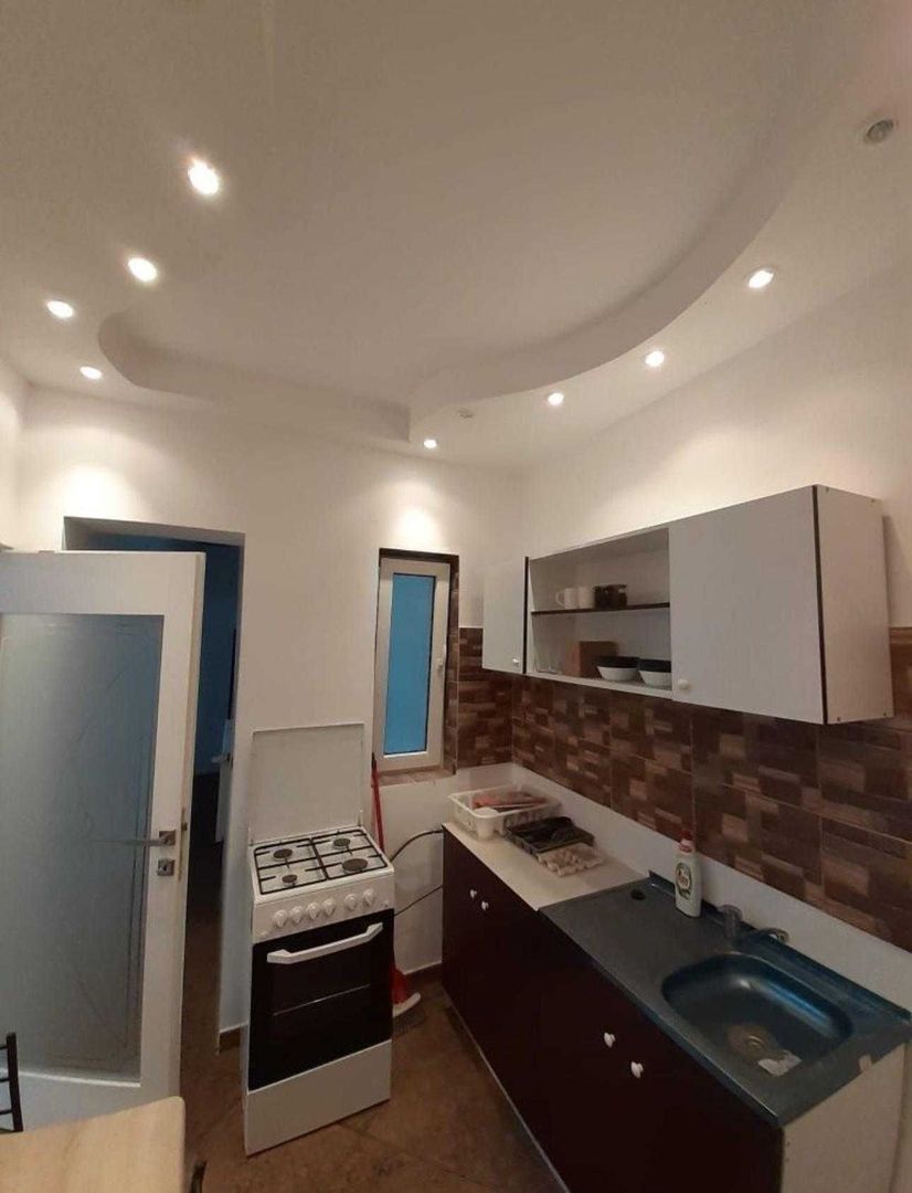 Inchiriez apartament 2 camere zona Nerva Traian - Poză 4