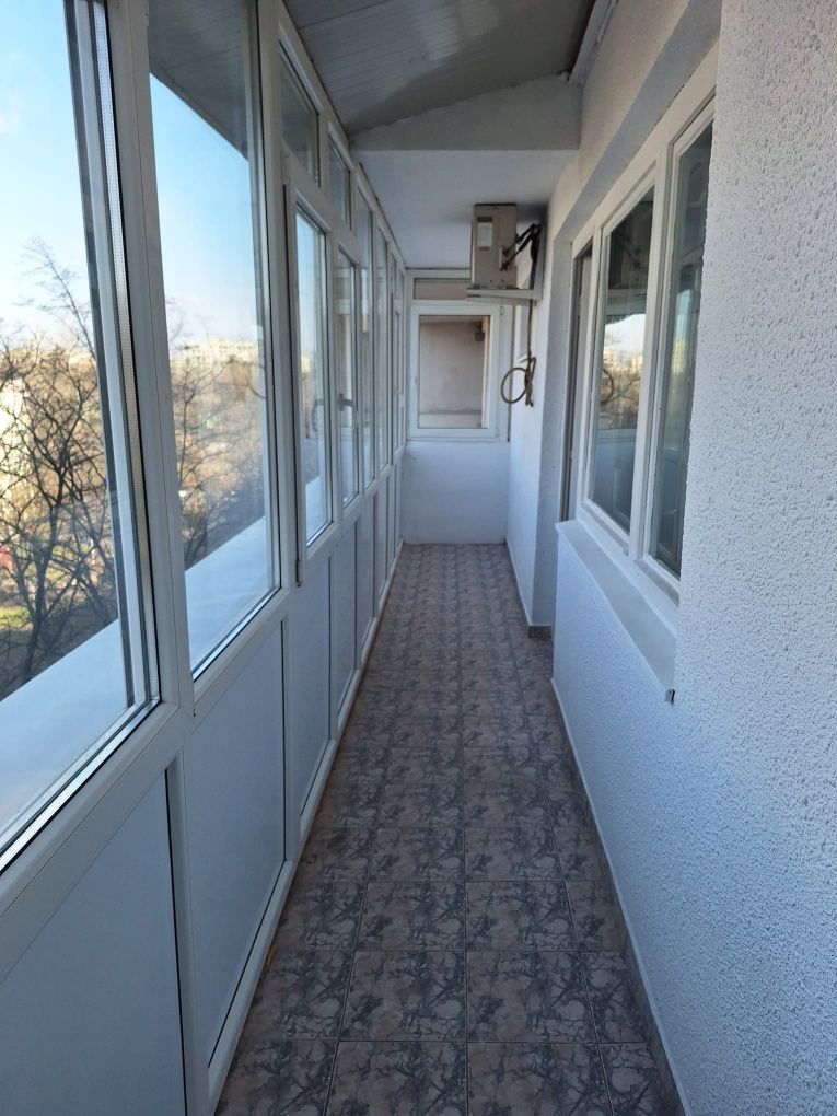 Apartament 3 camere de inchiriat, renovat, Drumul Taberei,Pet Friendly - Poză 8