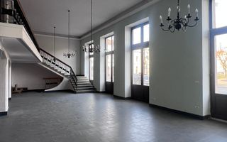 Spațiu Comercial în Imobil Istoric | Locație Ultracentrală | Oradea - Poză 2