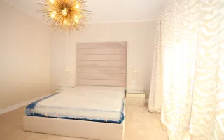 Casă / Vilă cu 8 camere de vânzare în zona Est - Poză 11