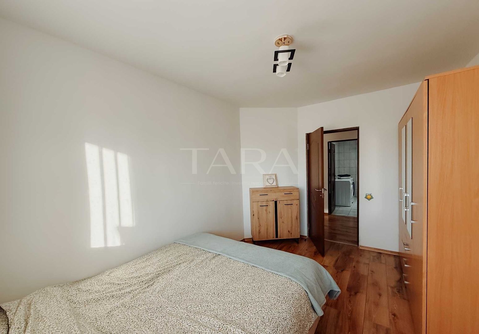 Apartament modern 2 camere + birou, parcare inclusă, Floresti - Poză 7