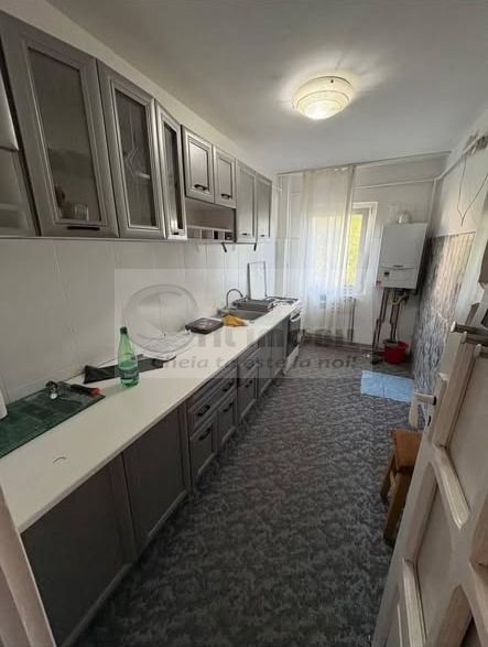 Apartament 2 camere decomandat zona Cug - 106.000 Euro - Poză 4