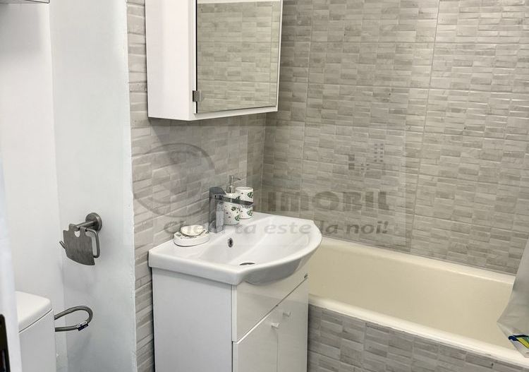 Apartament modern cu 2 camere si balcon - zona Galata - 450€ - Poză 7