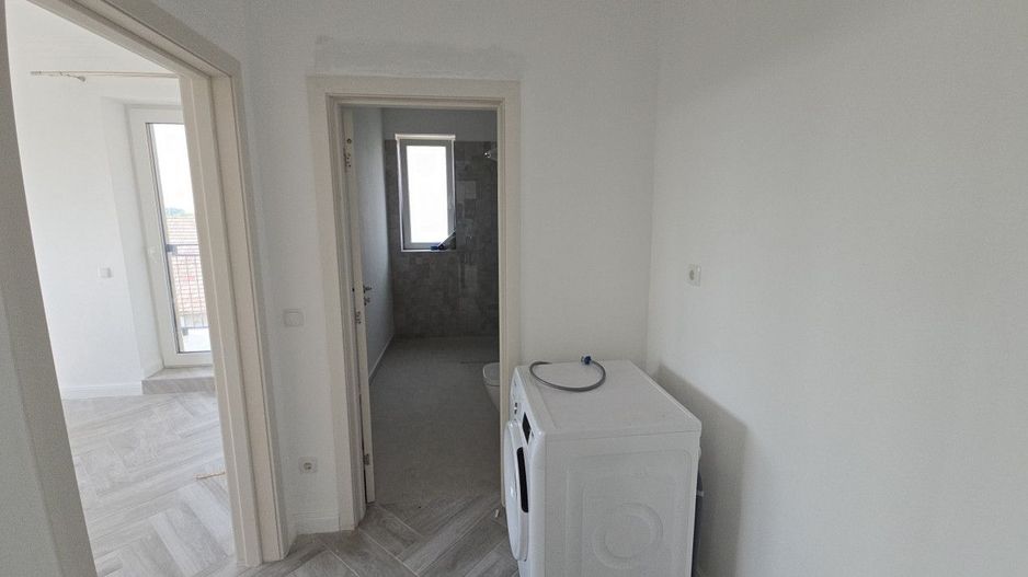 De vânzare apartament 2 camere - Poză 9