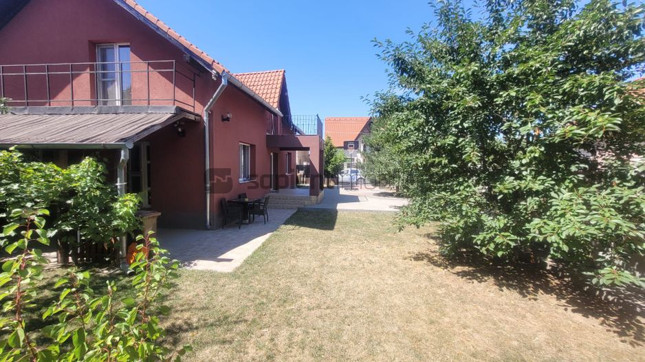 Vila Cartier Nufarul - Poză 1