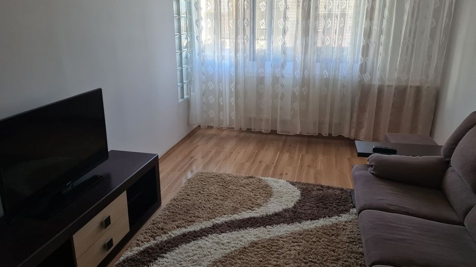 DE INCHIRIAT | APARTAMENT 2 CAMERE | POD CONSTANTA - Poză 1