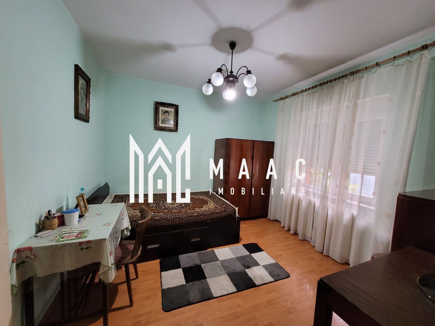 Casa Individuala | Piata Cluj | 6 Camere | 520 mp Teren - Poză 15