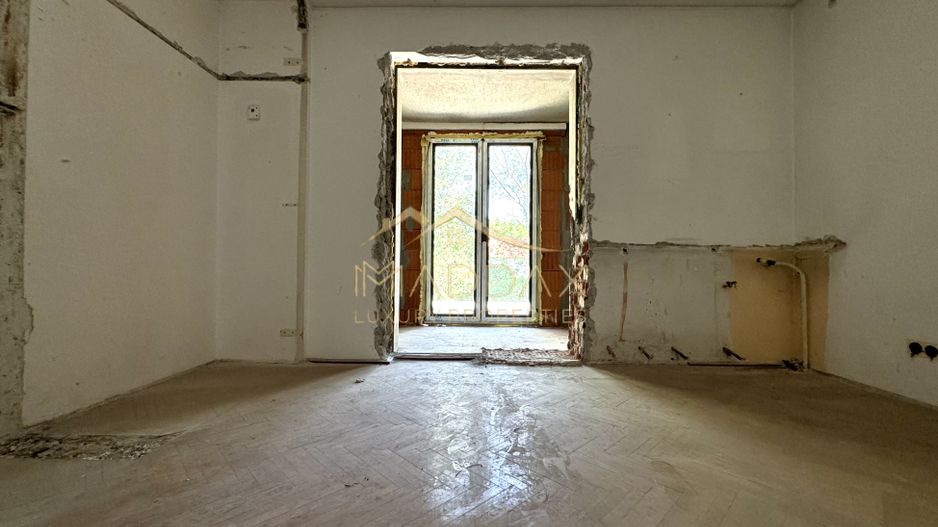 Vila cu 13 camere *4000mp teren* / Piscina / Snagov - Poză 38