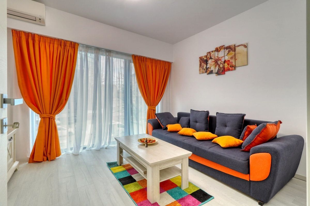 APARTAMENT DE LUX CENTRAL - Poză 1