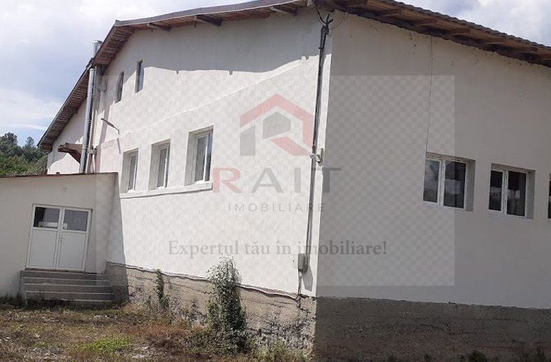 Hala de Inchiriat Godeni Arges - Poză 8