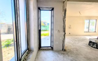Vila moderna 5 camere // Chiajna // zona noua de case - Poză 12
