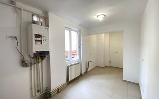 COMISION 0, Apartament/ Birou 2 Camere, 50mp, Decomandat, Zona Centrala - Poză 5