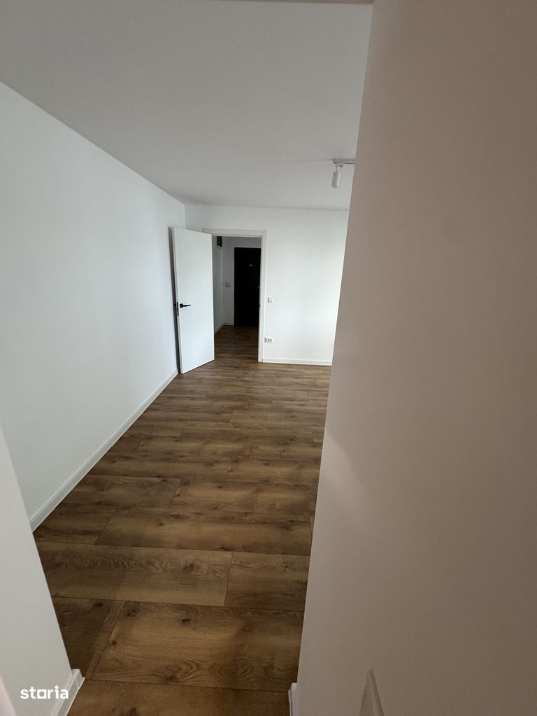 BRASADAS vinde ap 2 Cam Micro16 Etaj 2/4. - Poză 1