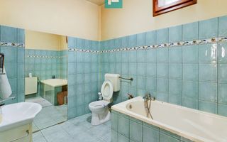 Casă cu 5 camere în Vladimirescu - Poză 24