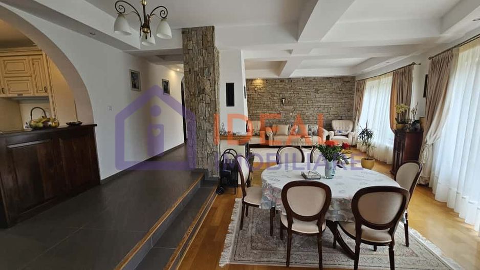 Casă deosebită, cu 5 camere, cu teren de 1132 mp – Cisnădioara - Poză 2