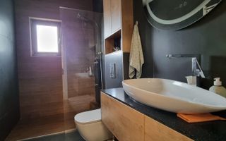 Penthouse modern, mobilat complet – Voluntari Central - Poză 17