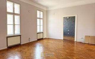 De închiriat – Spațiu birouri 256 mp | Ultracentral Arad - Poză 1