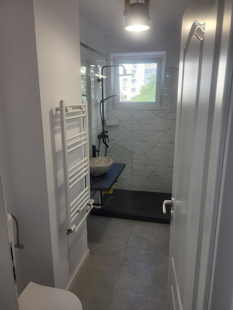 GARSONIERA TINERETULUI, PRIMA INCHIRIERE, RENOVAT, METROU 10 MINUTE - Poză 5