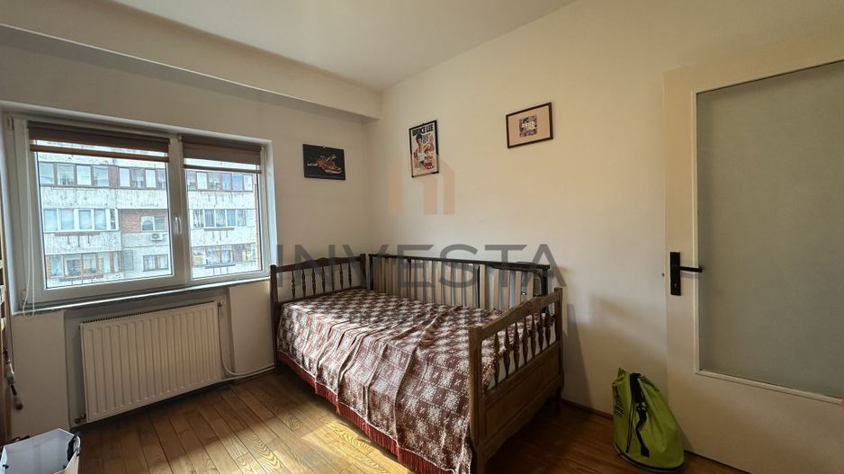 Apartament 3 camere Gradini Manastur cu garaj! Decomandat! Etaj 6/8! - Poză 2
