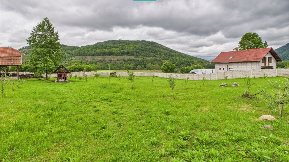 Casă în localitatea Gurahonț - Arad, teren 2914 mp - Poză 13