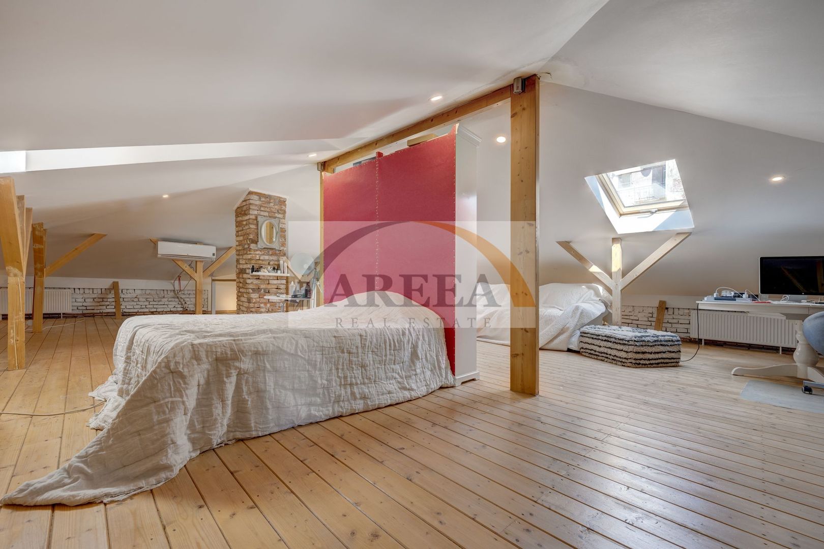 BIJUTERIE ISTORICĂ  SI RAR DE VANZARE in zona ARMENEASCA - Poză 23