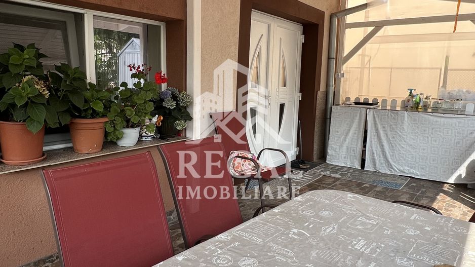 Casă de vânzare în zona Chizid – recent renovată-finalizată - Poză 8