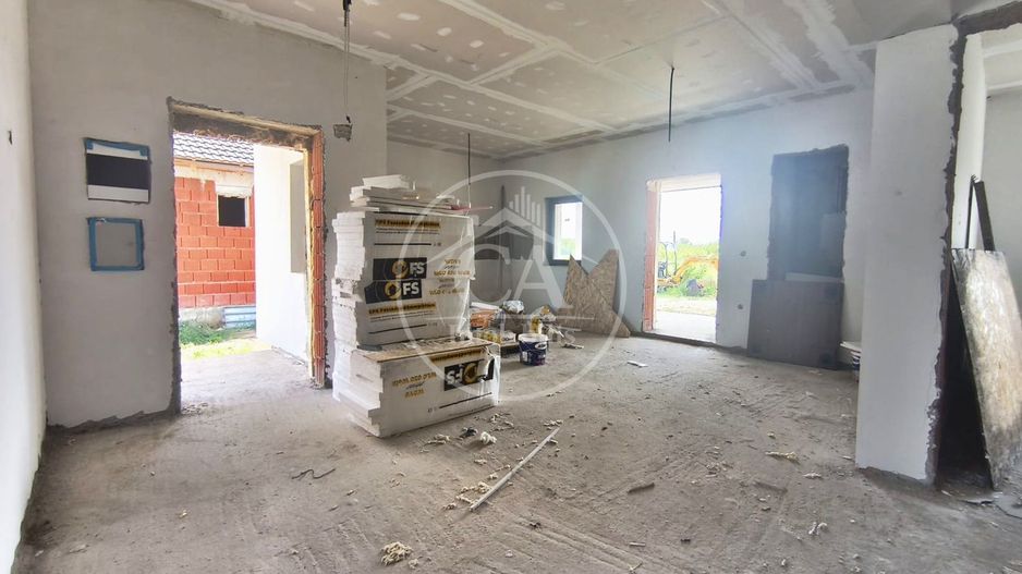 Casă de vânzare cu 4 camere în Osorhei , Bihor - Poză 14