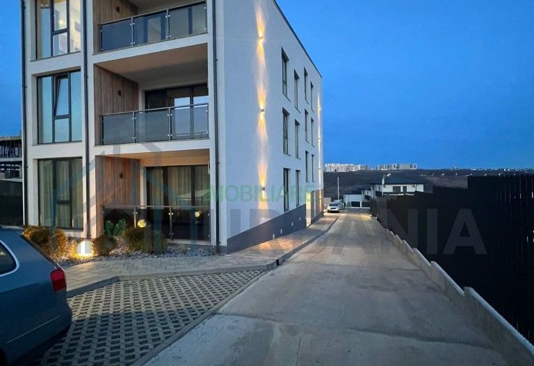 Apartment 2camLoc PARCARE INCLUS prima inchiriere - Poză 2