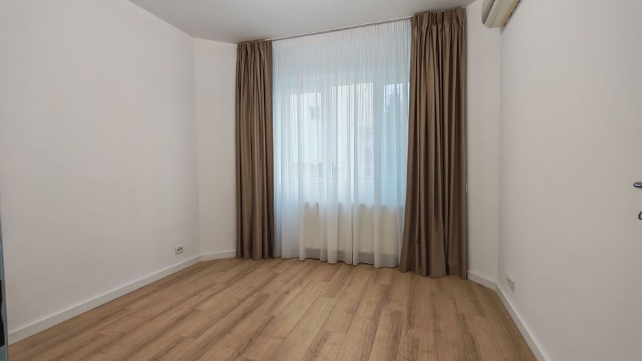 Vilă duplex Pipera, grădină, parcare - Poză 14