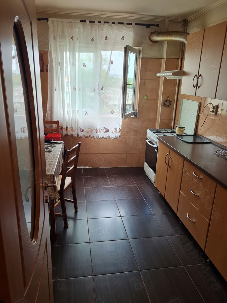 apartament de vanzare 4 camre Bucuresti Sos Stefan cel Mare - Poză 3