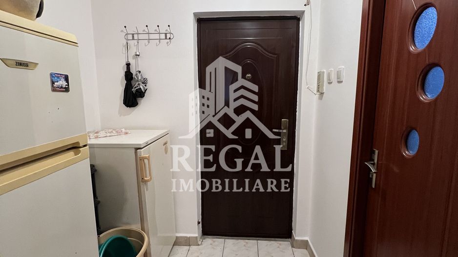 Garsonieră de vânzare – Zona Union, etaj 8/10, lift functional - Poză 6