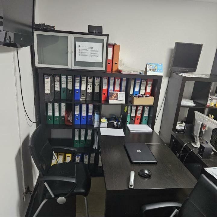 Apartament 4 camere 111mp Calea Mosilor - tip birou - Poză 6