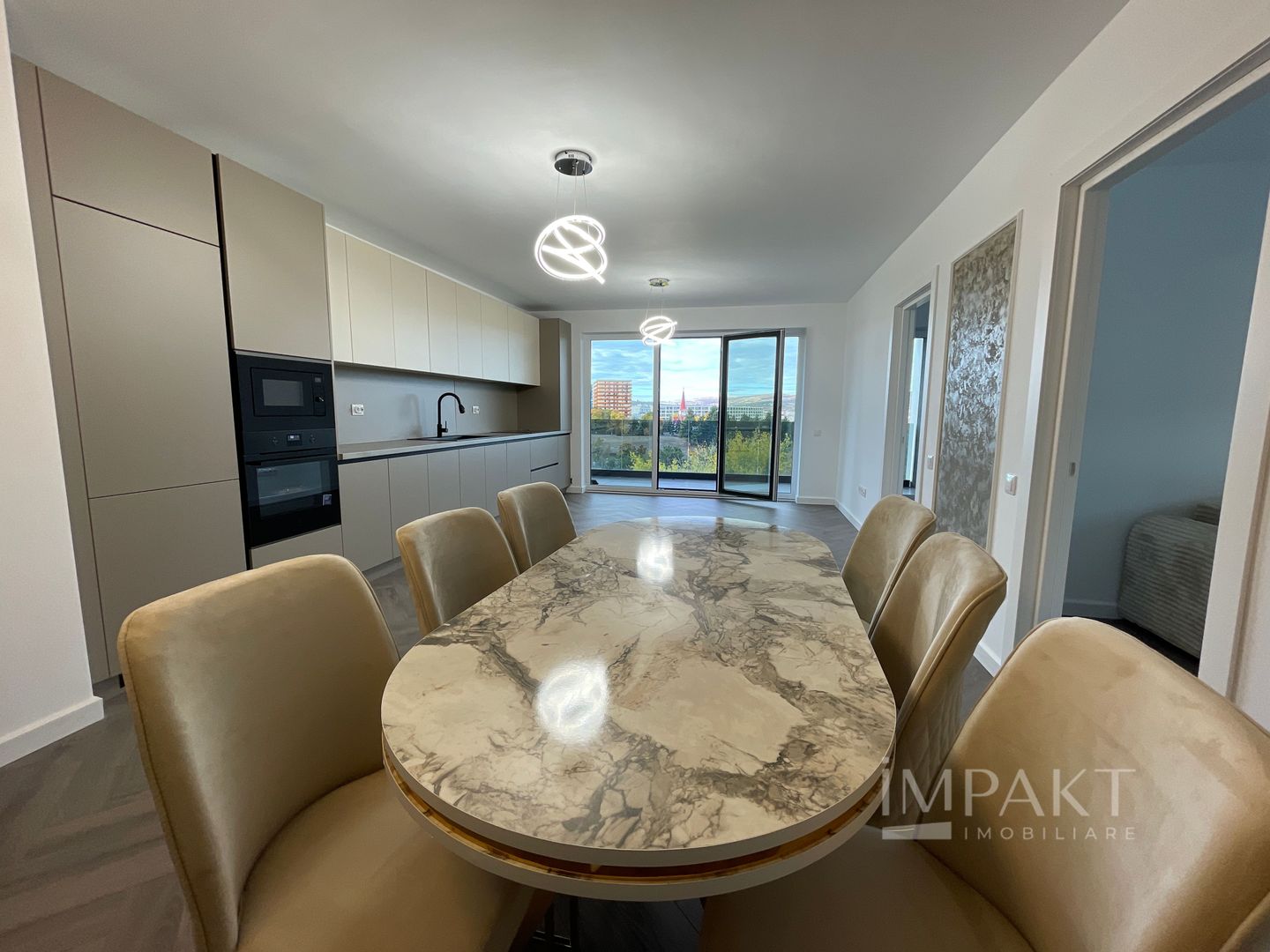 De inchiriat - Apartament 3 camere |Terasă|Parcare subterană|Gheorgeni - Poză 1