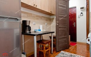 De vanzare apartament 2 camere Centru, etaj 3 - Poză 9