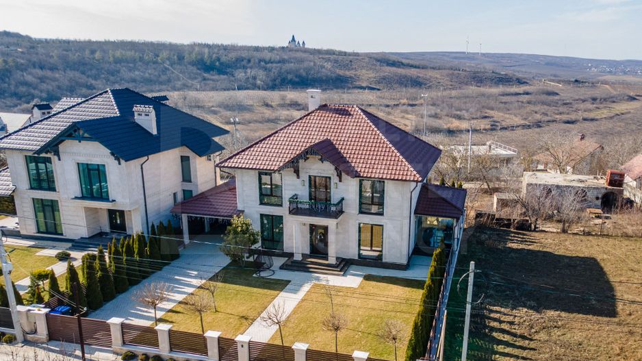 Vânzare, casă, 2 nivele, 3 camere, str. Drumul Vilelor, Dumbrava. - Poză 2