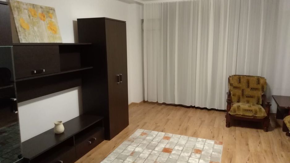 Inchiriere apartament Știrbei Vodă, 3 camere decomandat - Poză 2