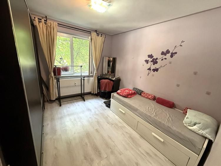 Apartamente cu 3 camere de închiriat , Militari-Uverturii - Poză 6