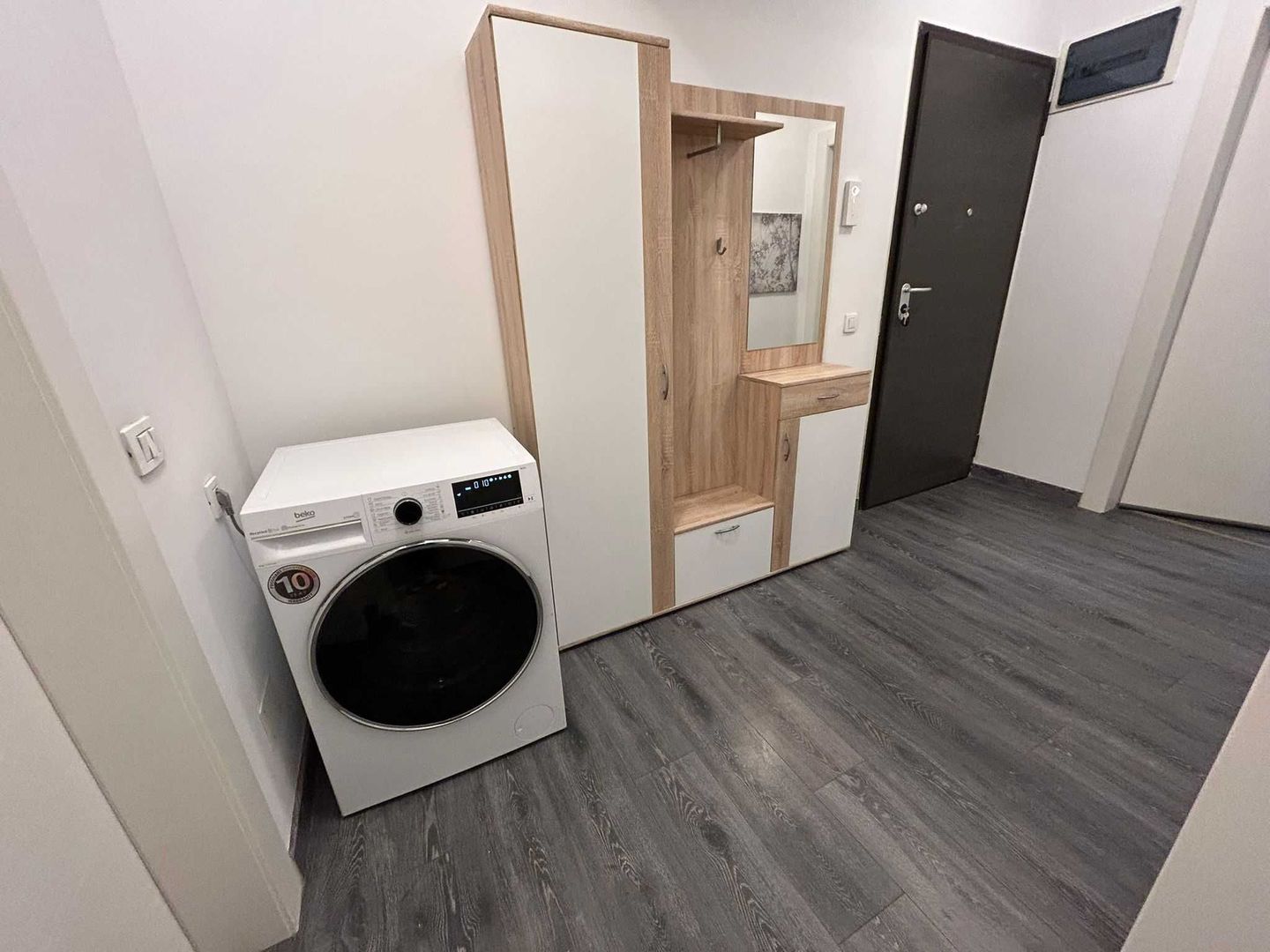 inchiriere apartament 2 camere cu loc parcare subteran - Poză 5