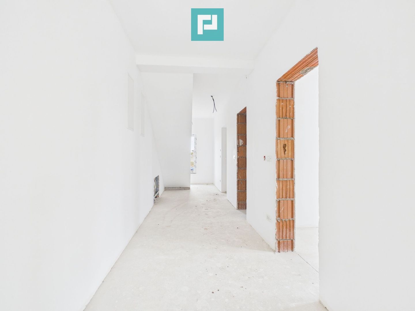 Giarmata Duplex Modern P+E - Poză 9